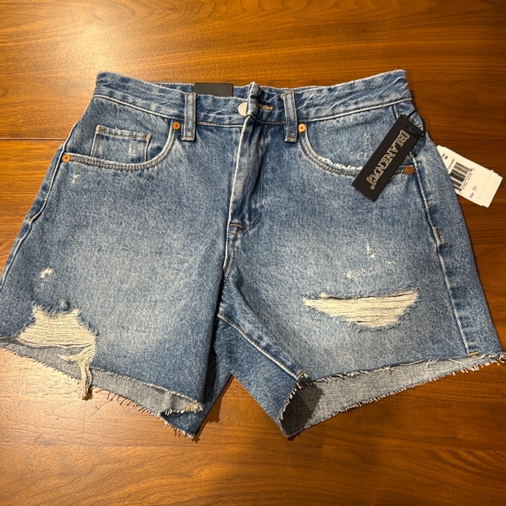 BlankNYC Perry Mom Shorts